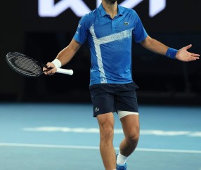 爱游戏体育-包含科维托娃巅峰对决，德约科维奇与80激战FPX分钟，赛事规则更新胜负难料！的词条