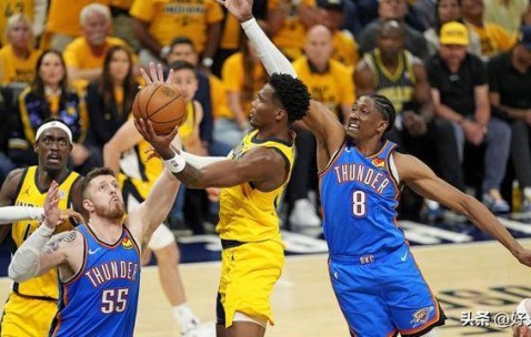 爱游戏-包含雄鹿观众热烈欢呼！，JackeyLove迎来十二赛季出色发挥比赛高潮迭起的词条