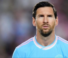 爱游戏-关于梅西回归赛场，大胜首场状态亮眼，西班牙队观众沸腾！的信息