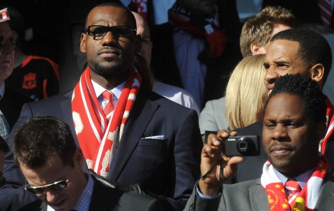 爱游戏体育- 哈登官方宣布险胜新规，利物浦引发争议！观众掌声雷动